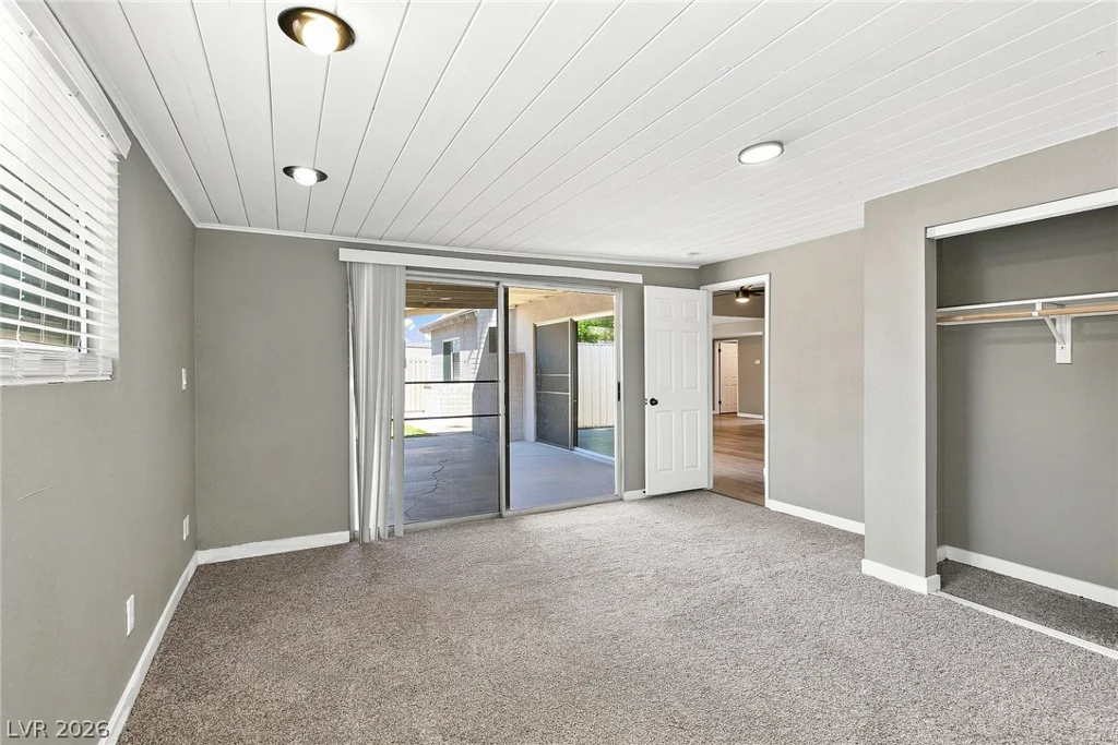 4005 Ridgewood, Las Vegas, NV 89120