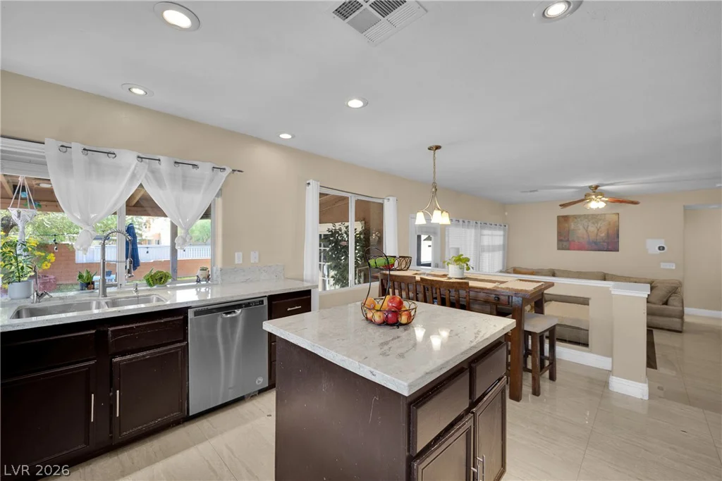 1723 English Rose, Las Vegas, NV 89142