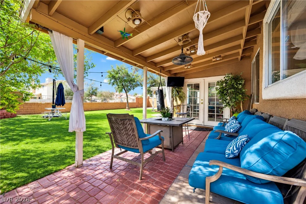 1723 English Rose, Las Vegas, NV 89142