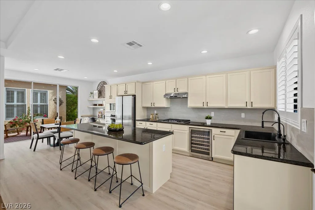 4657 Jadewood, Las Vegas, NV 89129