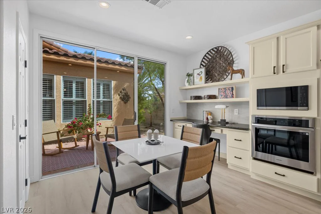 4657 Jadewood, Las Vegas, NV 89129
