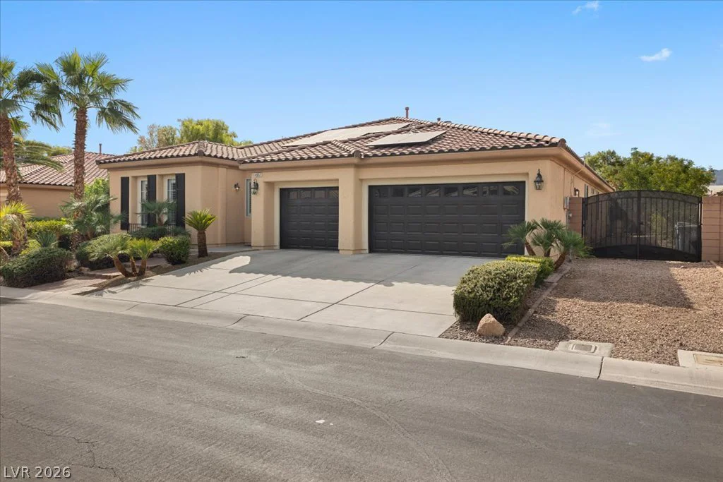 4657 Jadewood, Las Vegas, NV 89129