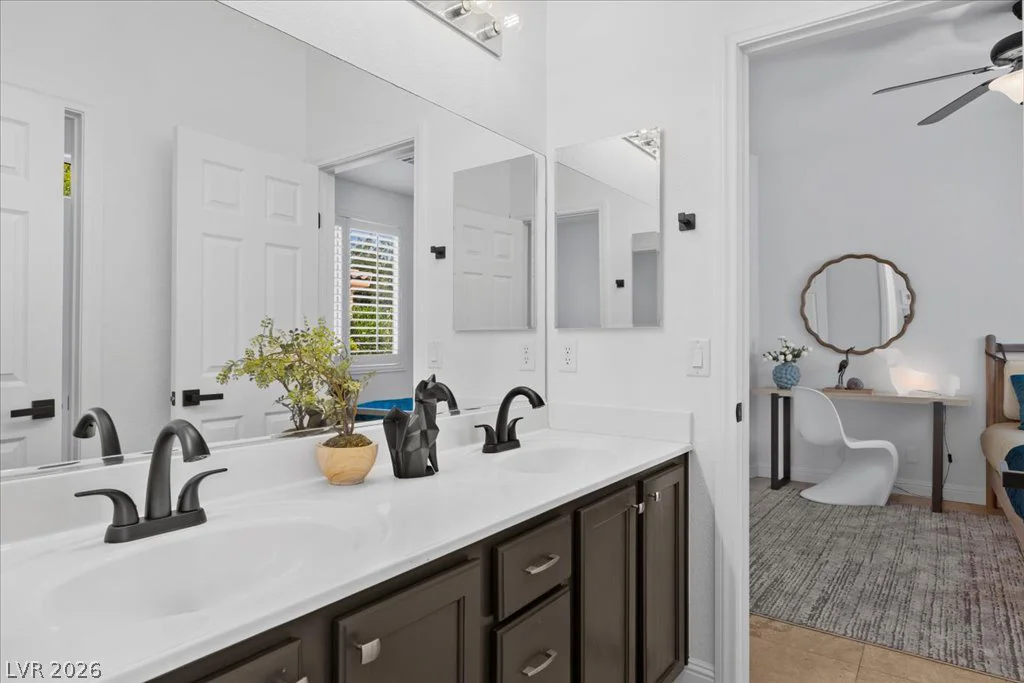 4657 Jadewood, Las Vegas, NV 89129