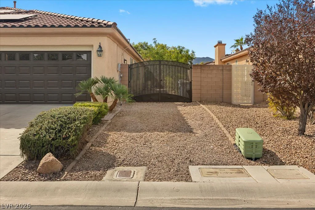 4657 Jadewood, Las Vegas, NV 89129