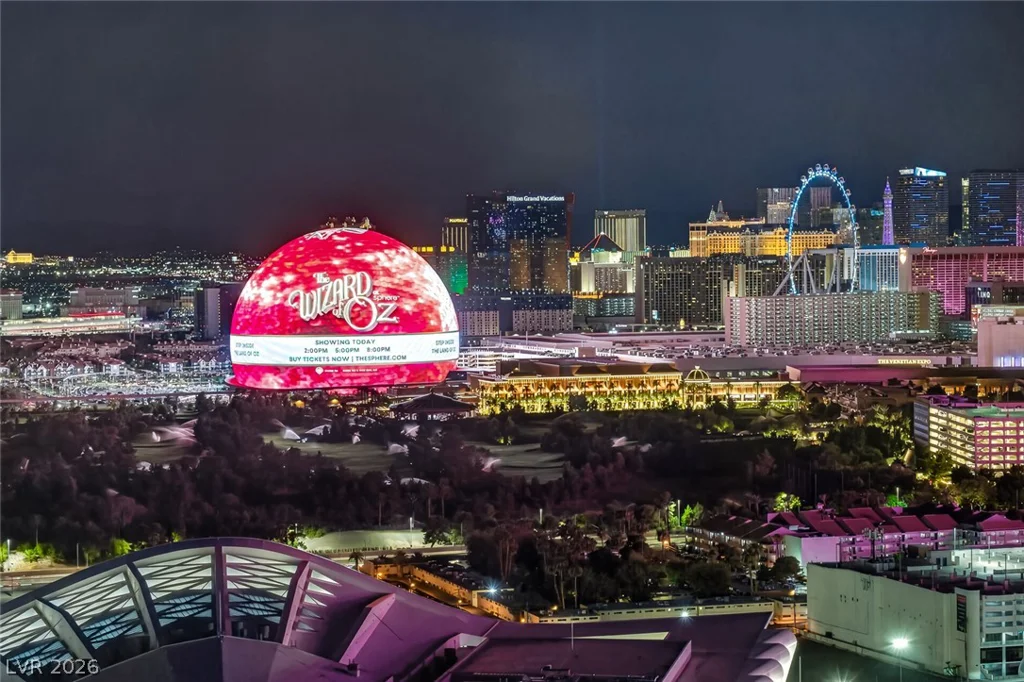 2877 Paradise, Las Vegas, NV 89109