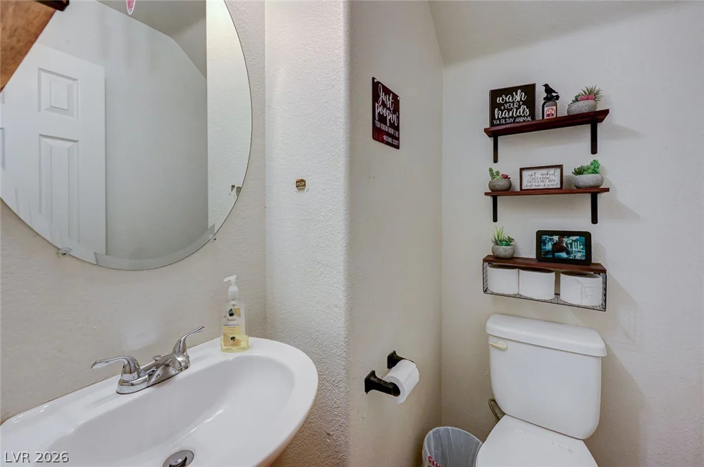 5151 Starter, Las Vegas, NV 89156
