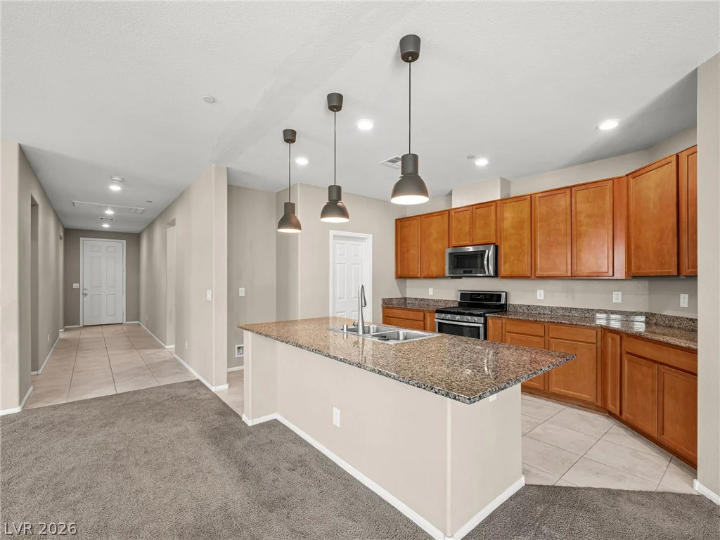 975 Twilight Glow, Henderson, NV 89015