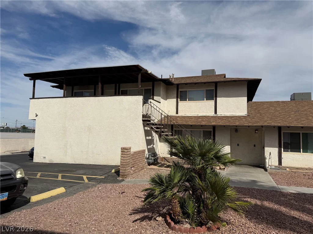 2876 Klinger, Las Vegas, NV 89121