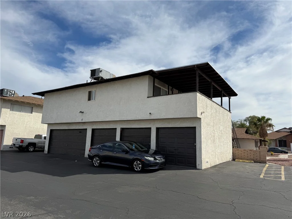 2876 Klinger, Las Vegas, NV 89121