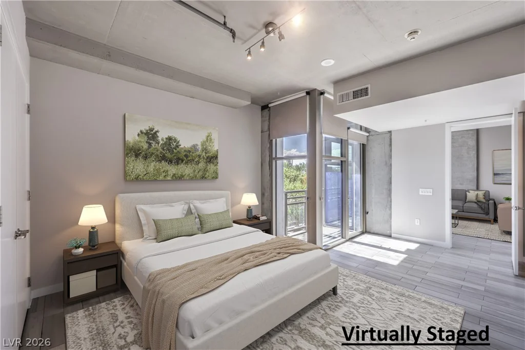 353 Bonneville, Las Vegas, NV 89101