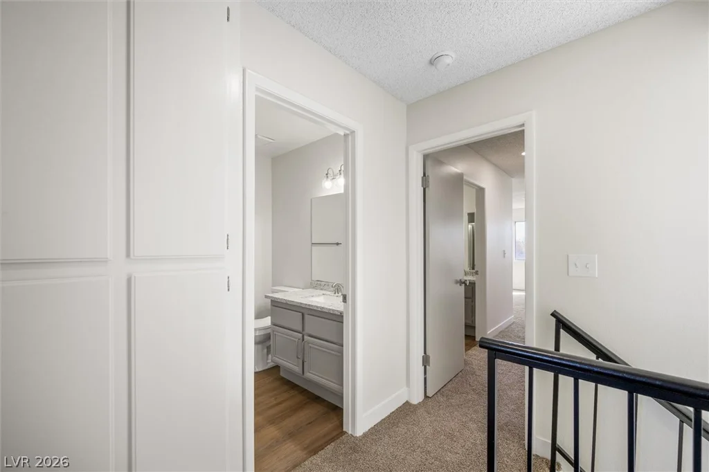 6733 Evanston, Las Vegas, NV 89108
