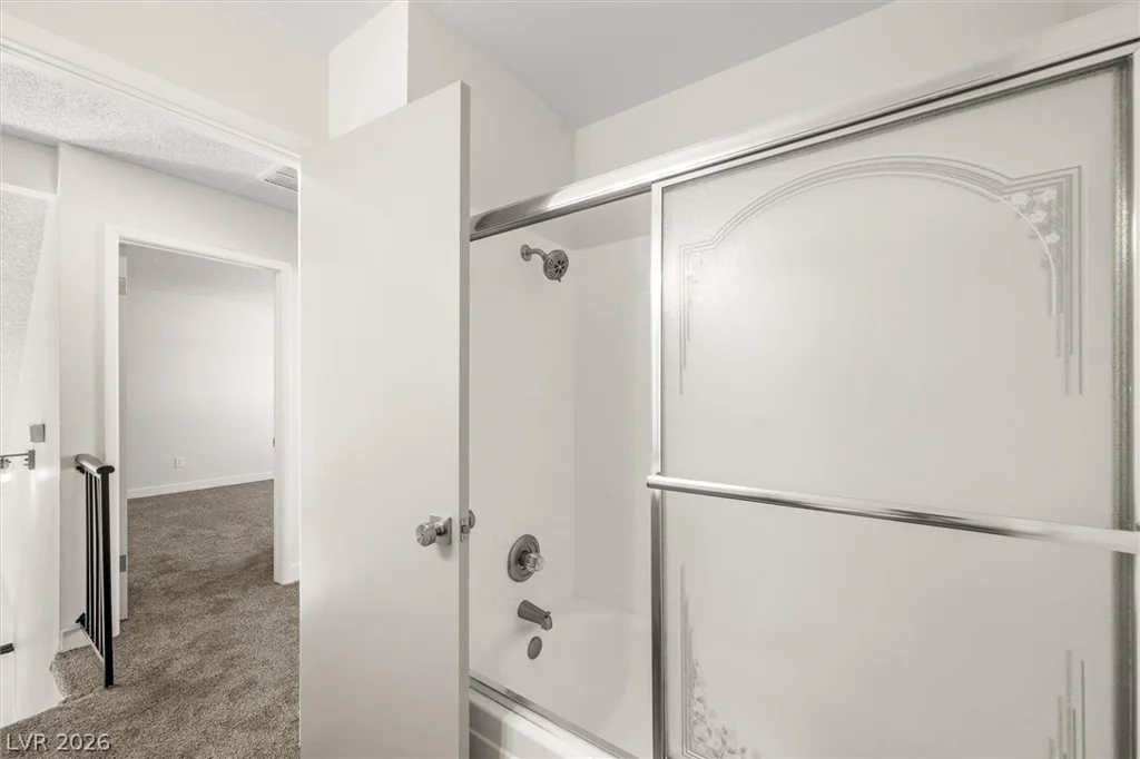 6733 Evanston, Las Vegas, NV 89108