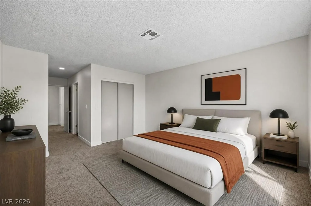 6733 Evanston, Las Vegas, NV 89108