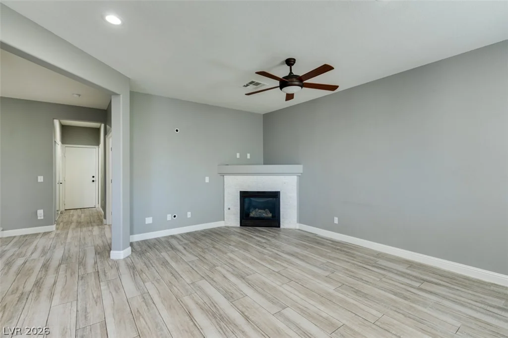 2684 Park Creek, Henderson, NV 89052