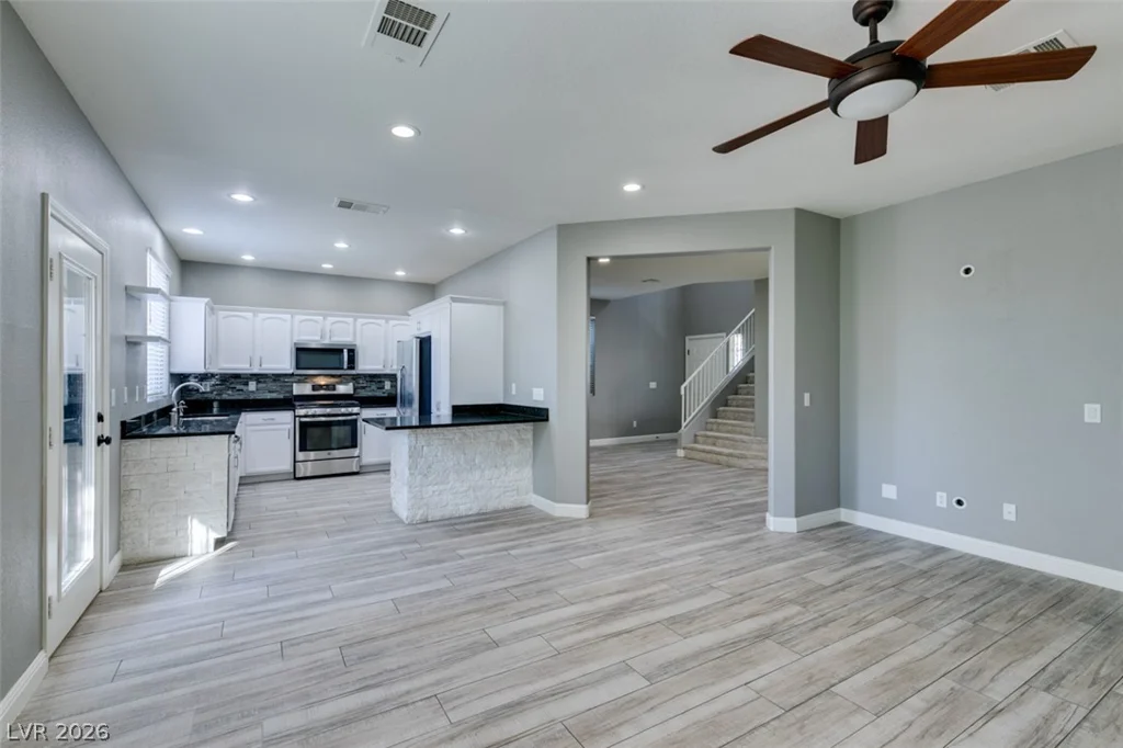 2684 Park Creek, Henderson, NV 89052