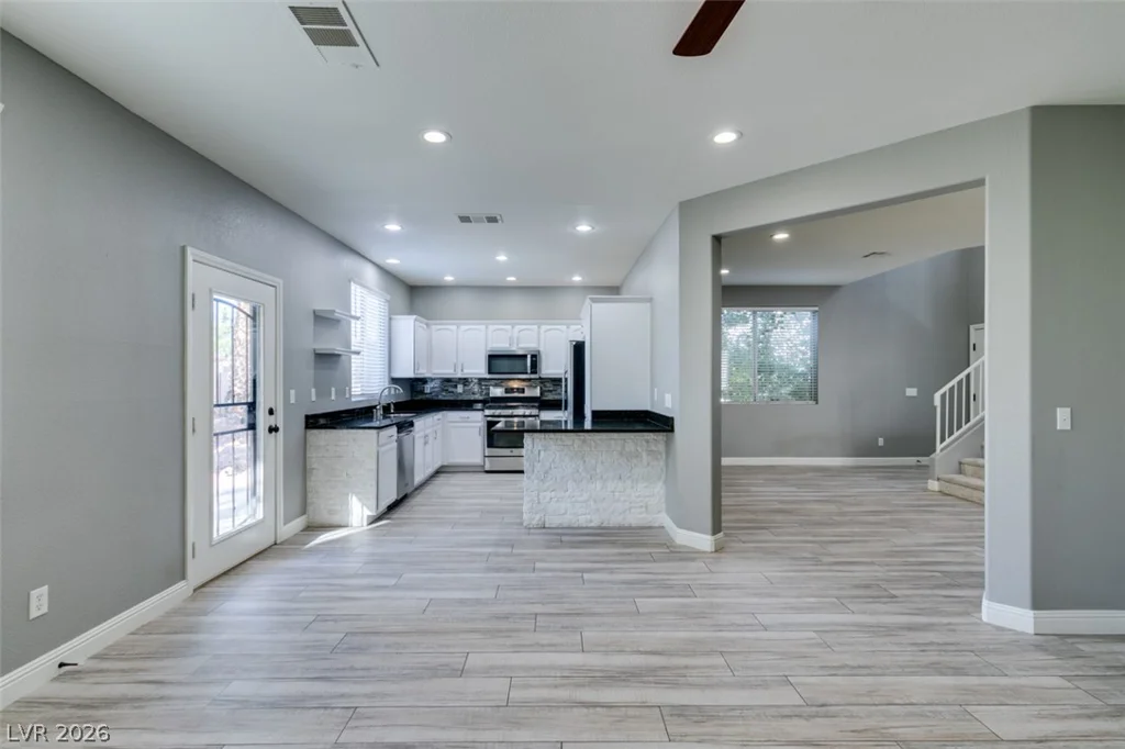2684 Park Creek, Henderson, NV 89052