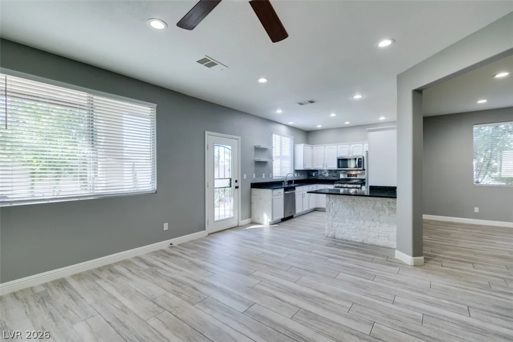 2684 Park Creek, Henderson, NV 89052