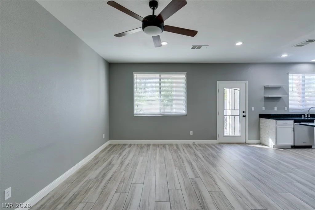 2684 Park Creek, Henderson, NV 89052