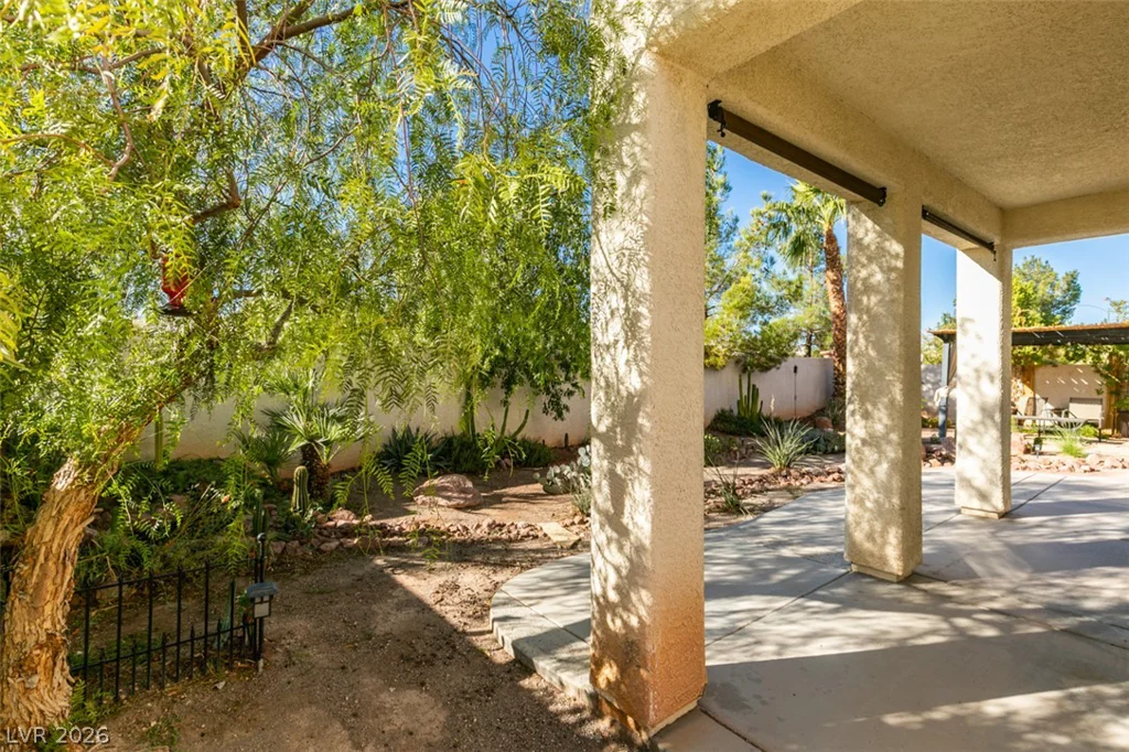 2684 Park Creek, Henderson, NV 89052