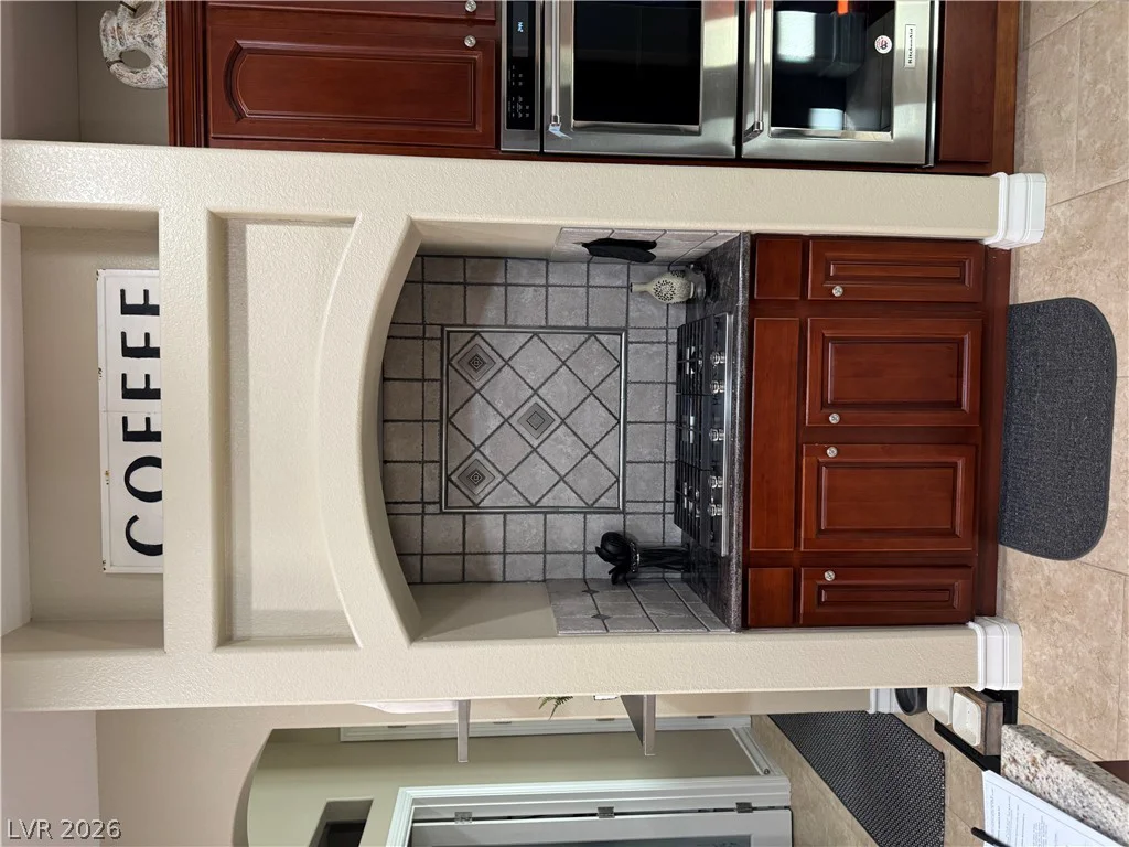 977 Rhyolite, Henderson, NV 89011