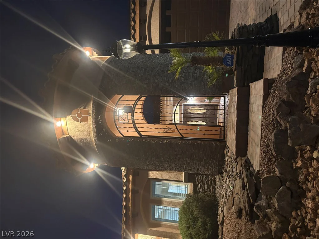 977 Rhyolite, Henderson, NV 89011