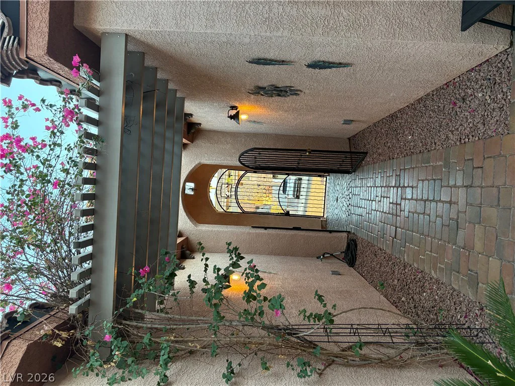 977 Rhyolite, Henderson, NV 89011