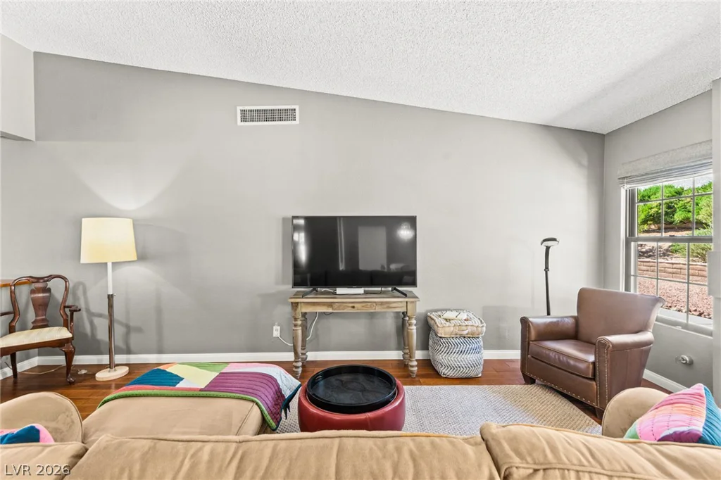 2805 Crystal Cove, Las Vegas, NV 89117