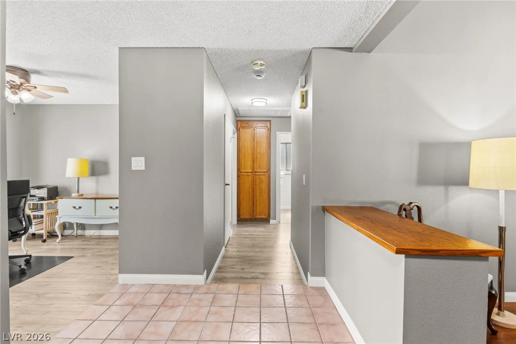 2805 Crystal Cove, Las Vegas, NV 89117