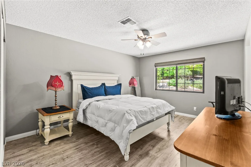 2805 Crystal Cove, Las Vegas, NV 89117