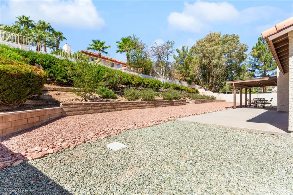 2805 Crystal Cove, Las Vegas, NV 89117