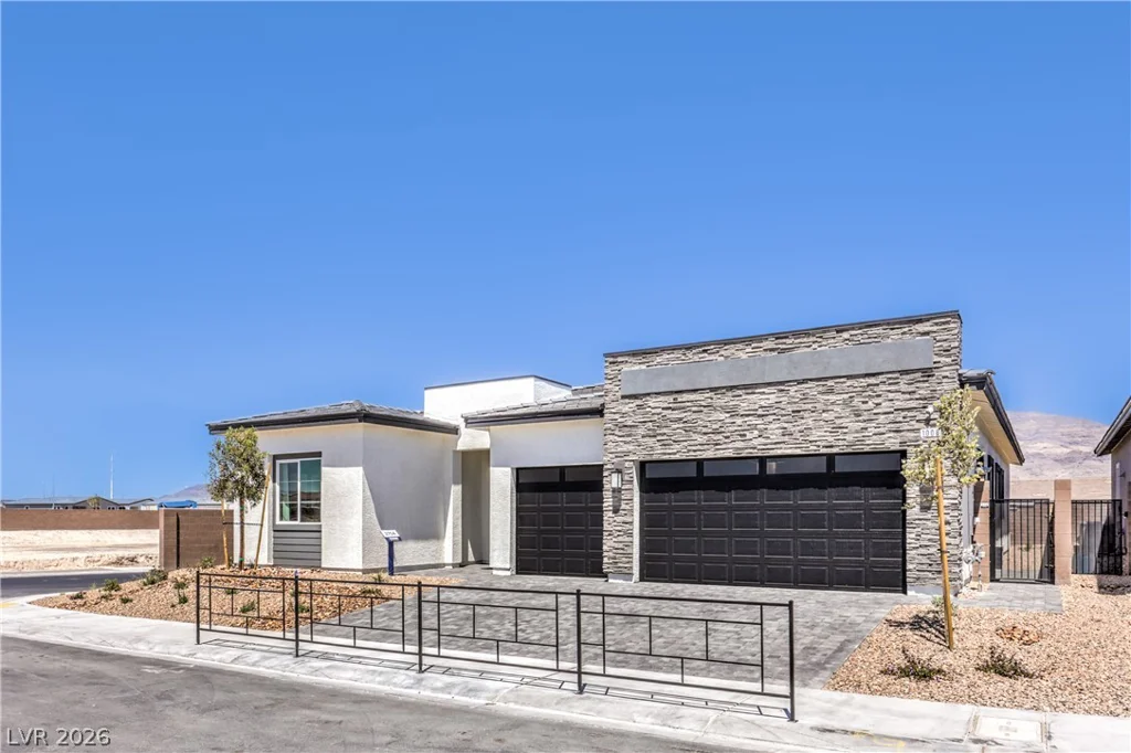 7925 Justin Cove, North Las Vegas, NV 89084