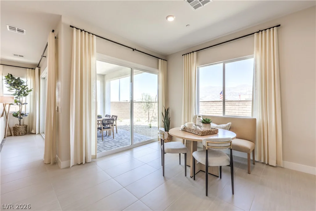 7925 Justin Cove, North Las Vegas, NV 89084