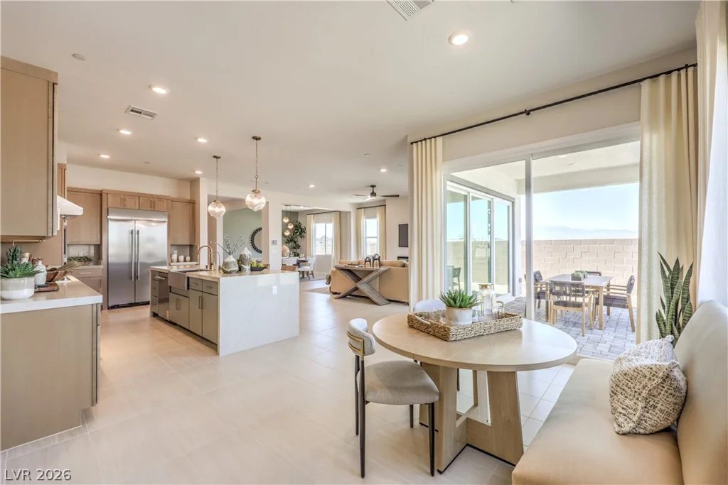 7925 Justin Cove, North Las Vegas, NV 89084