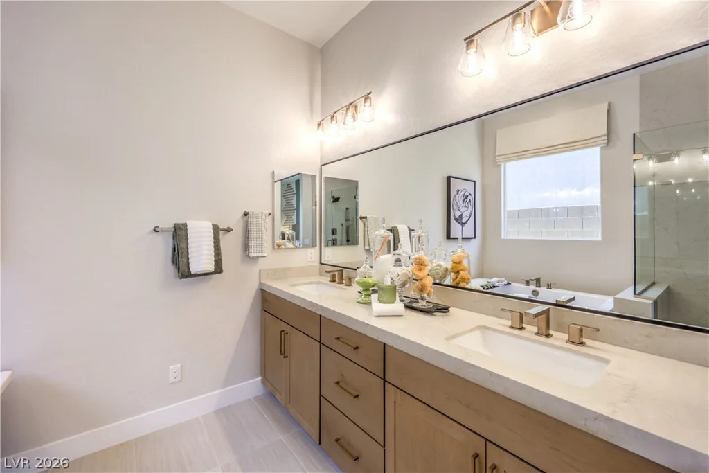 7925 Justin Cove, North Las Vegas, NV 89084