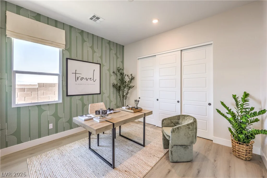 7925 Justin Cove, North Las Vegas, NV 89084