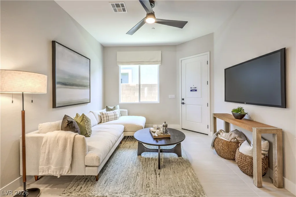 7925 Justin Cove, North Las Vegas, NV 89084