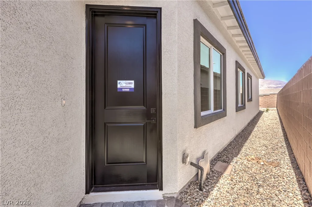 7925 Justin Cove, North Las Vegas, NV 89084