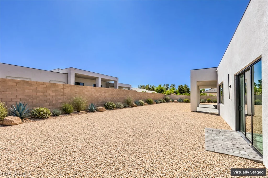 3051 Serene, Henderson, NV 89074