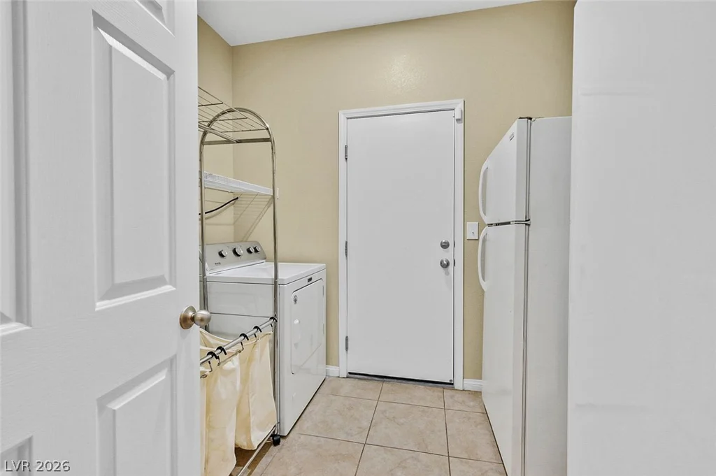 8208 Redbud Vine, North Las Vegas, NV 89085