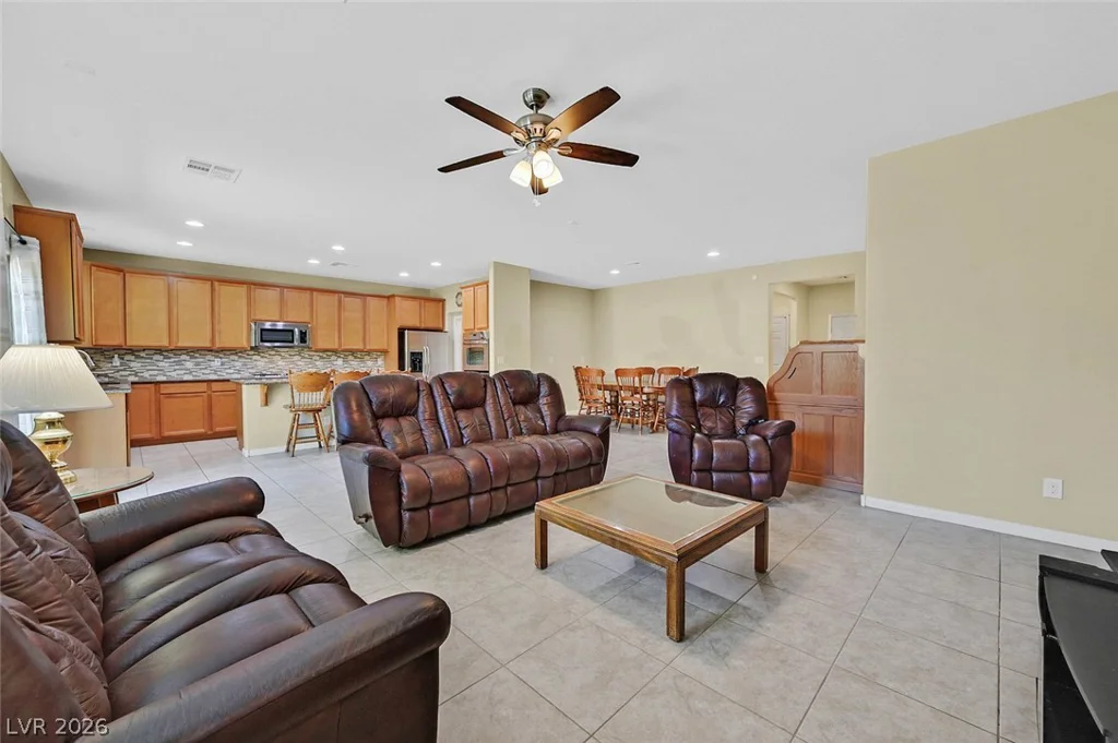 8208 Redbud Vine, North Las Vegas, NV 89085