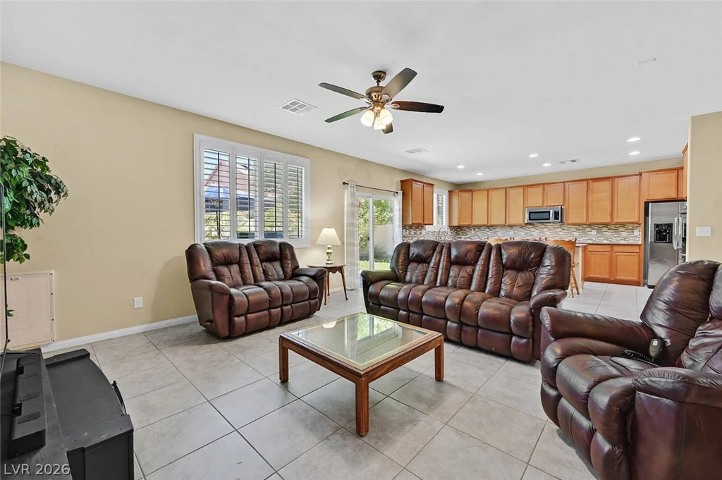 8208 Redbud Vine, North Las Vegas, NV 89085