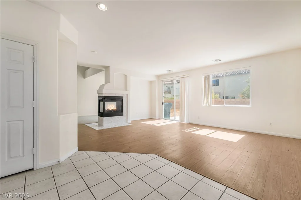 8251 Shell Beach, Las Vegas, NV 89117