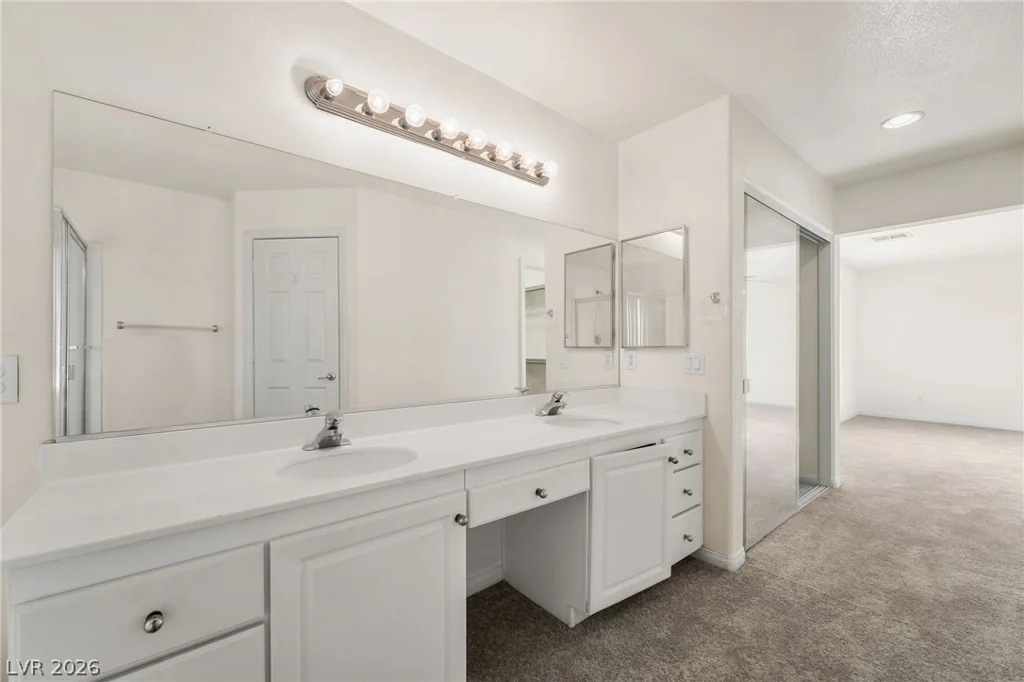 8251 Shell Beach, Las Vegas, NV 89117