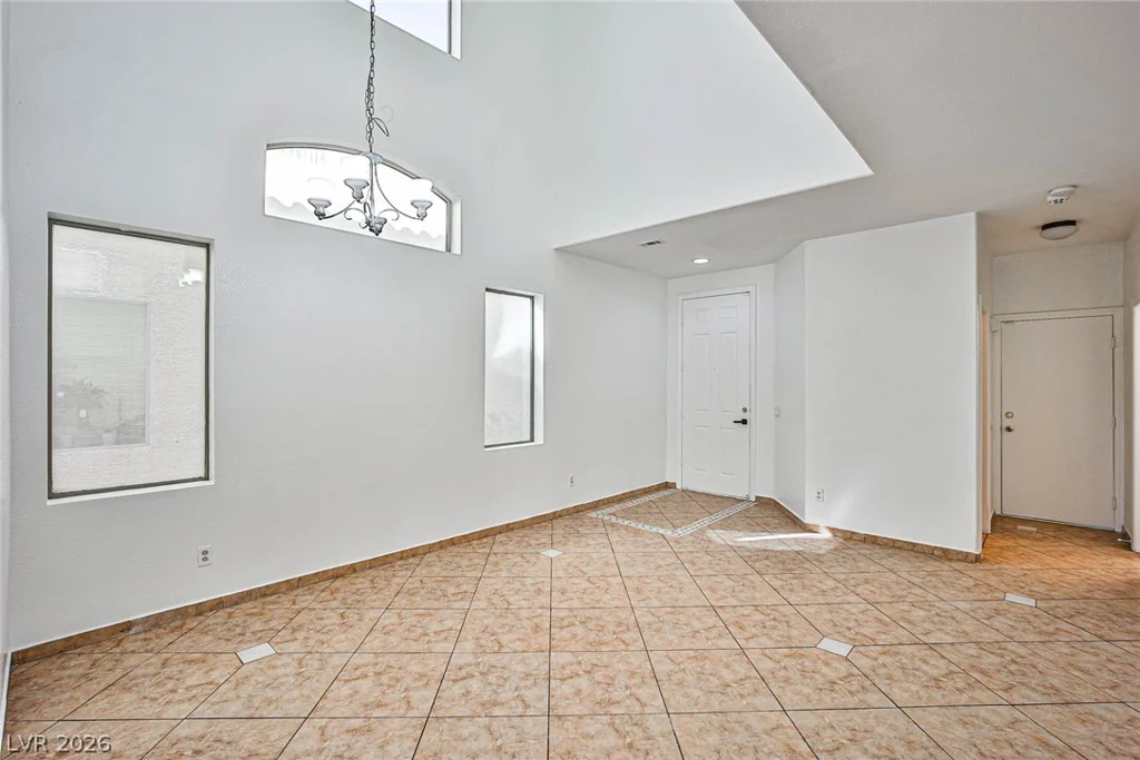 7647 MOCORITO, Las Vegas, NV 89113