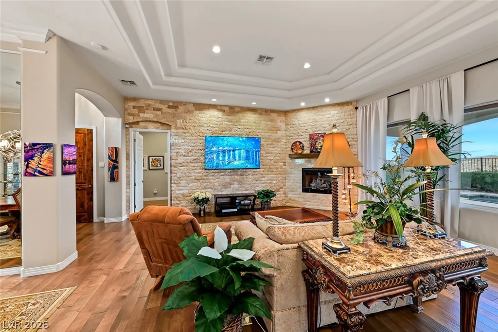25 Avenida Fiori, Henderson, NV 89011