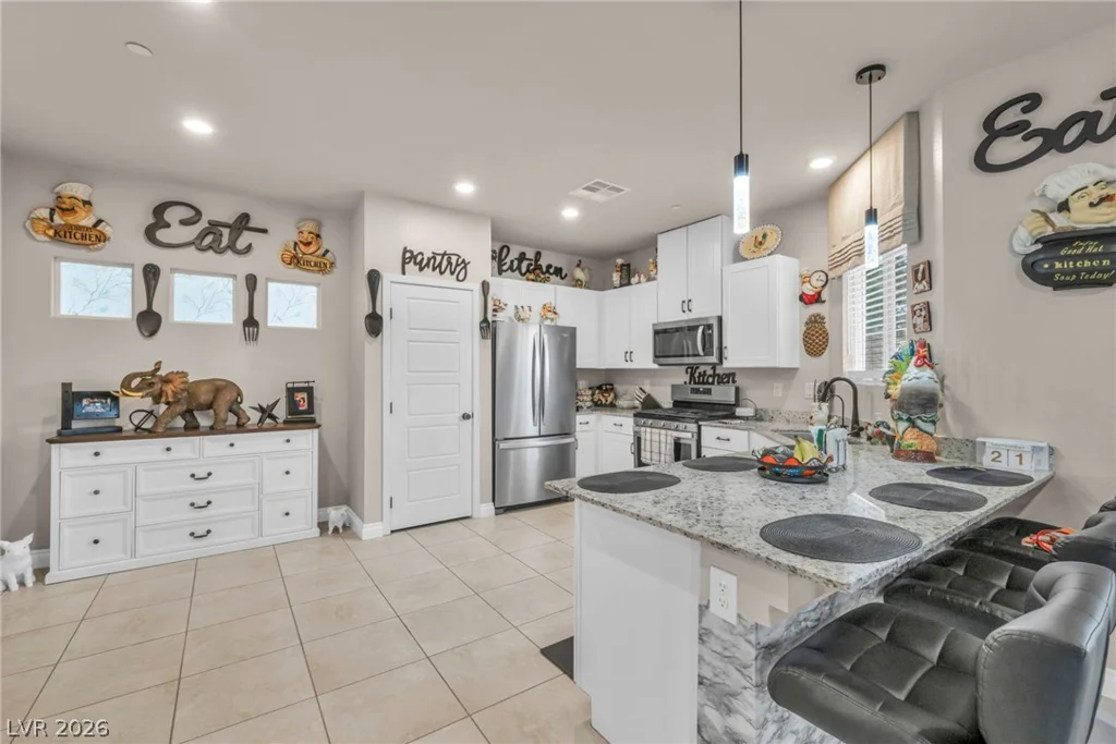 7481 Garnet Moon, North Las Vegas, NV 89084