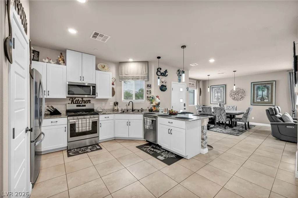 7481 Garnet Moon, North Las Vegas, NV 89084