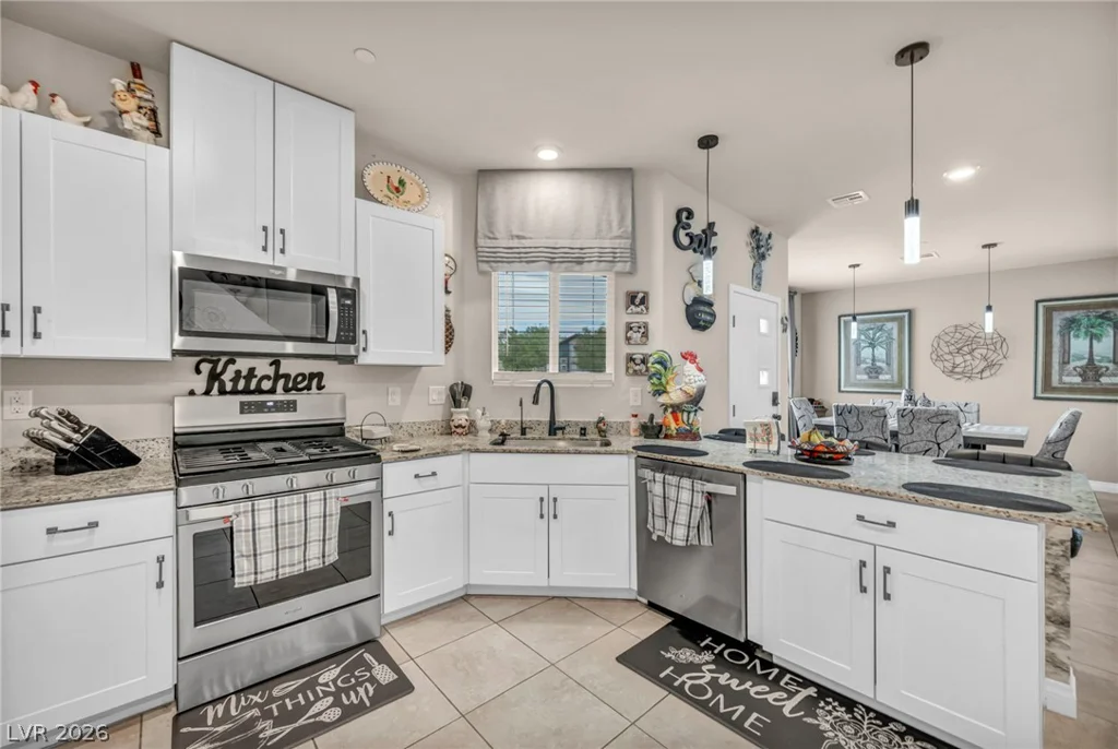 7481 Garnet Moon, North Las Vegas, NV 89084