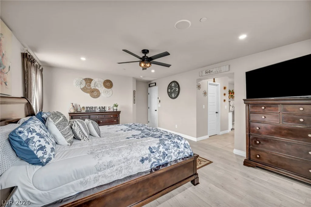 7481 Garnet Moon, North Las Vegas, NV 89084