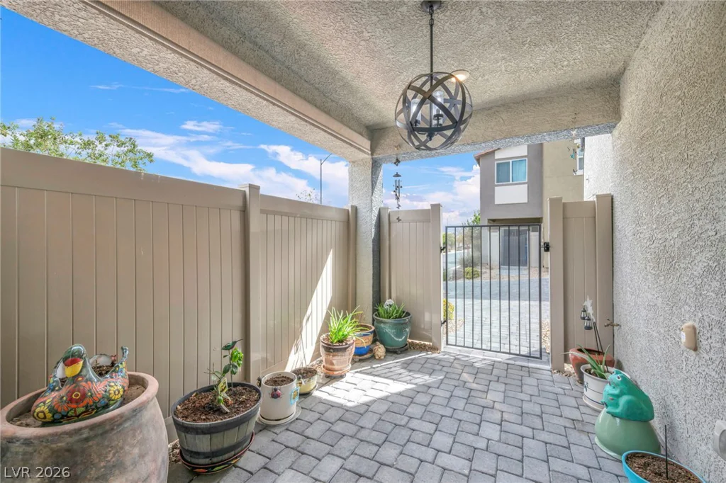 7481 Garnet Moon, North Las Vegas, NV 89084